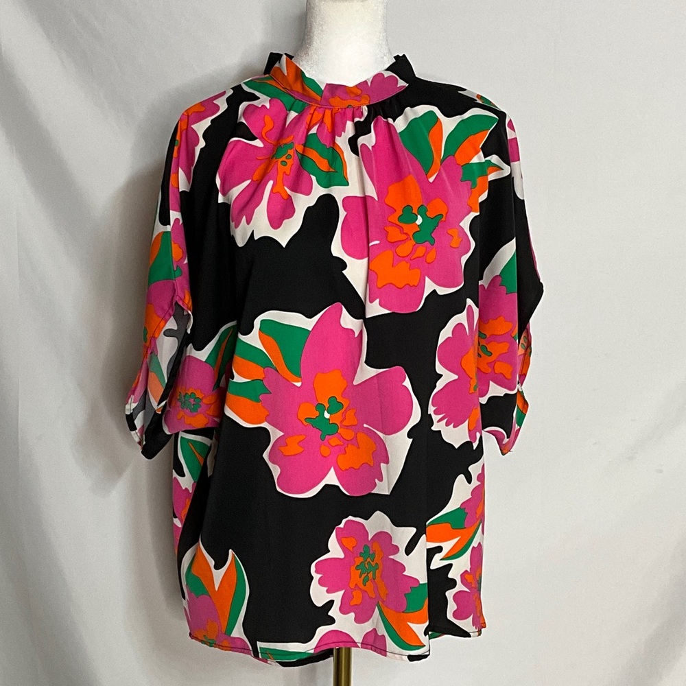 Emery Rose Floral Women's Blouse in Black and Pink Size L
